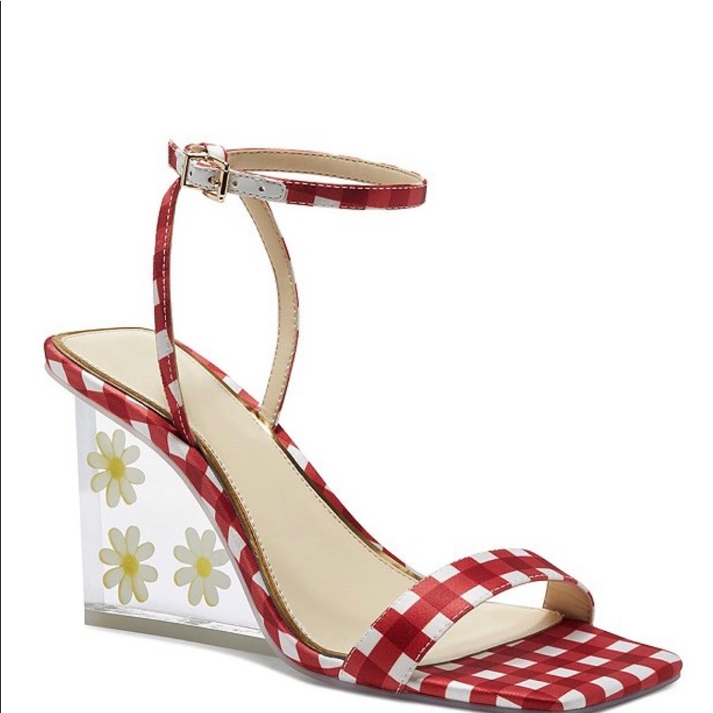 Jessica Simpson’s Aysie Wedge in Red